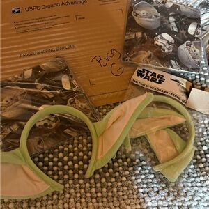 Star Wars Green and Cream The Child Ears Headband and Napkins